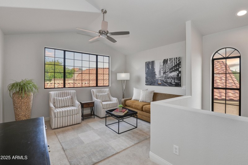 Loft/Flex Room