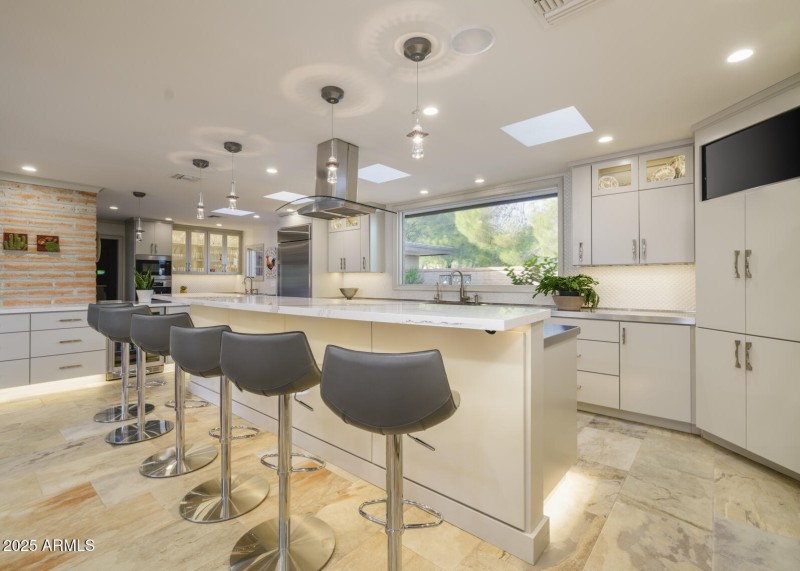 Listings_3921_E_SanMiguel_Ave_Reshoot-10
