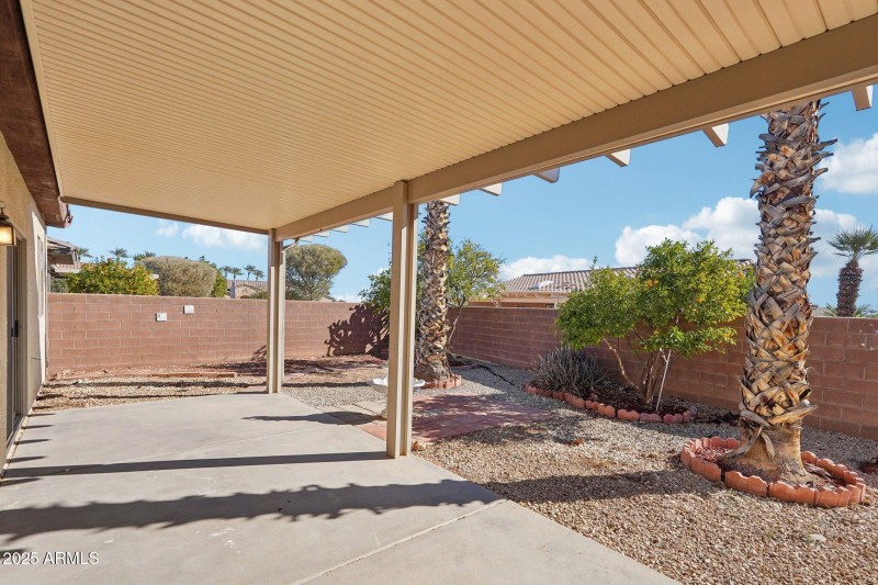35-web-or-mls-N Emerald Cove Way-033