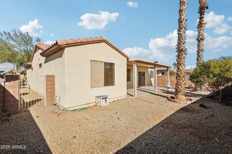 38-web-or-mls-N Emerald Cove Way-036