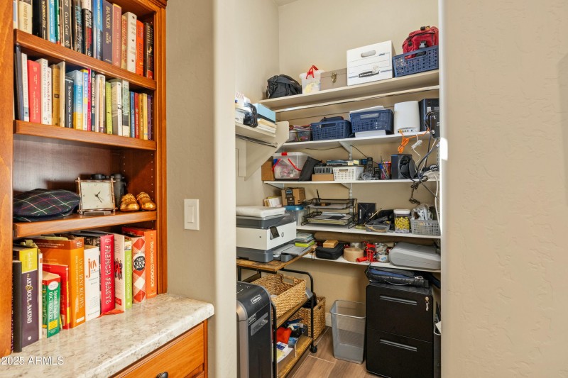 OFFICE CLOSET