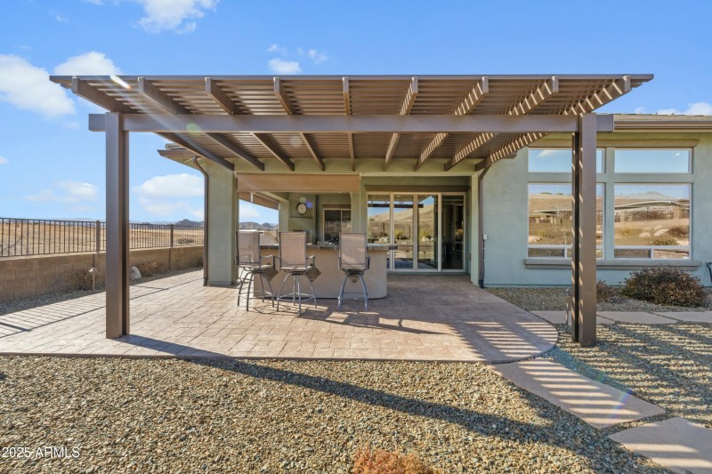 BACK PATIO & PERGOLA
