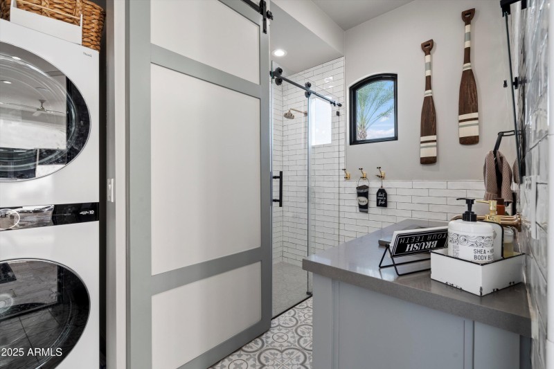 51-Casita Bathroom