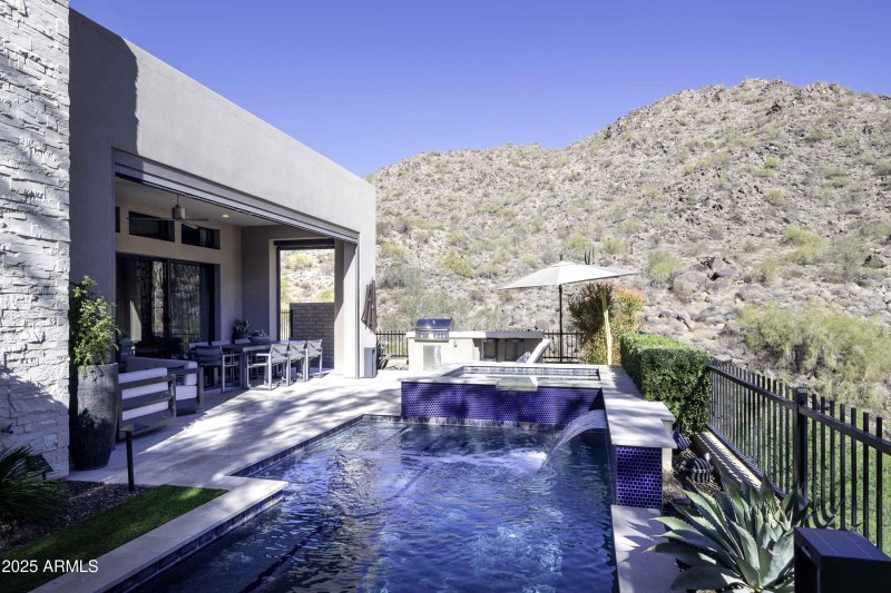 Back Patio, Pool, Spa & BBQ