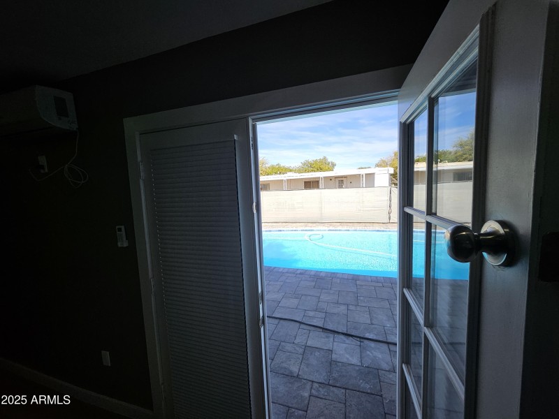 Living room Door
