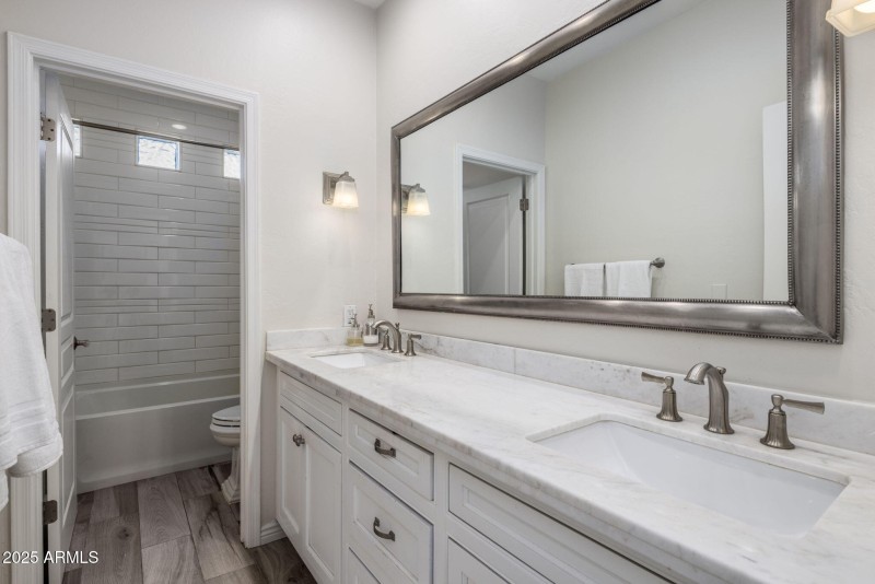 Hall Bathroom - 2nd Floor