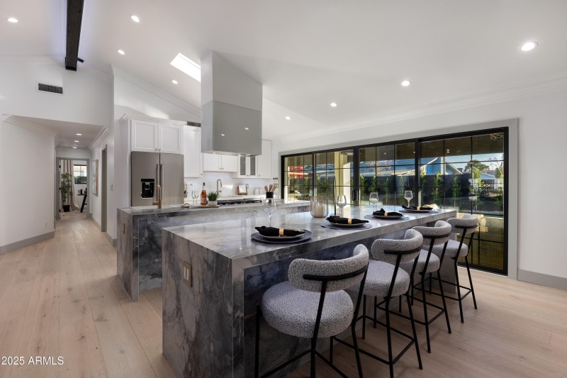 DESIGNER KITCHEN