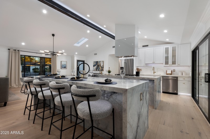 DESIGNER KITCHEN