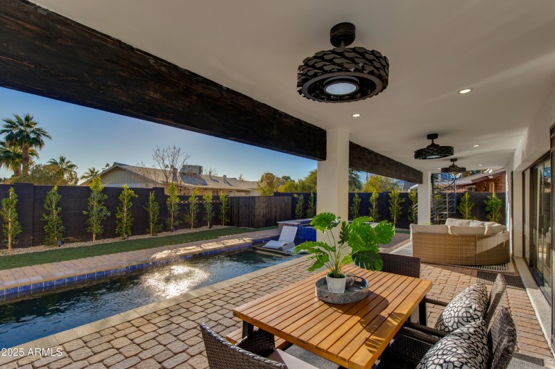 COVERED PATIO