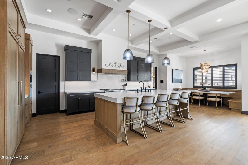 10-Kitchen