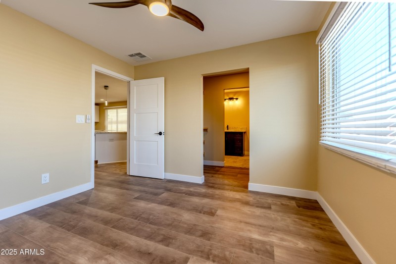 10201 -N-99th ave #165-NIC_5257-HDR