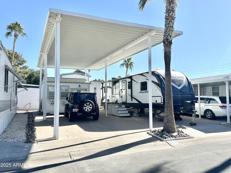 TALL AWNING GREAT FOR SHADE