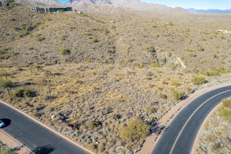 26 - Big Horn 14048 Drone