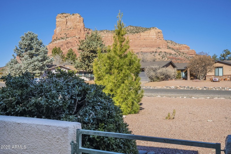 11-web-or-mls-Fairway-11