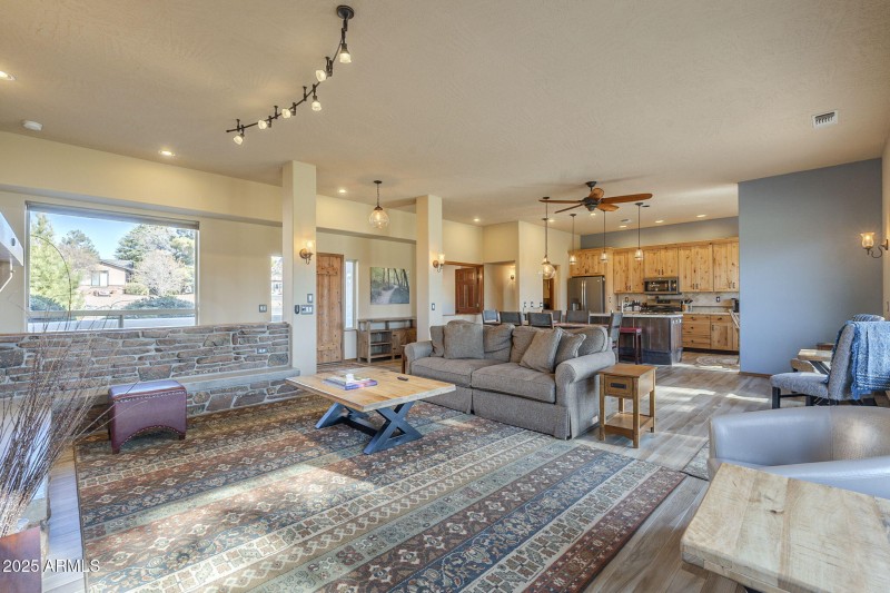 18-web-or-mls-Fairway-18