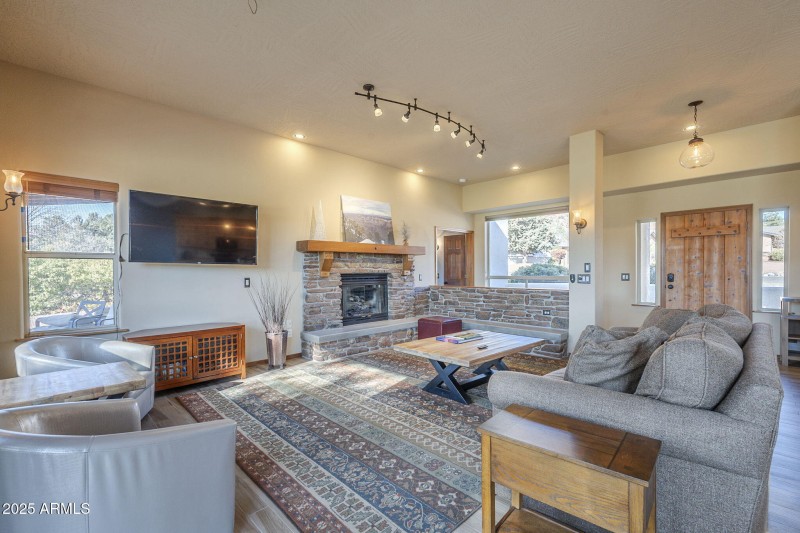 19-web-or-mls-Fairway-19