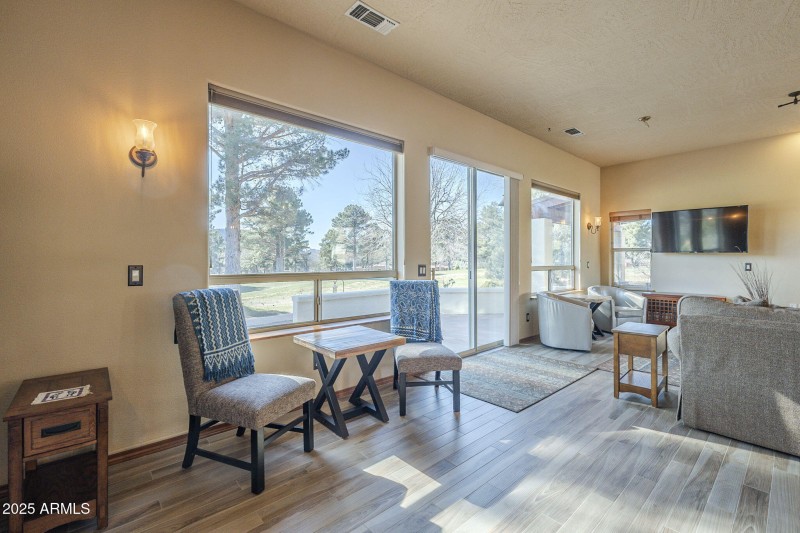 24-web-or-mls-Fairway-24