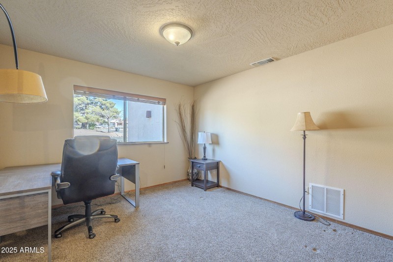 33-web-or-mls-Fairway-33