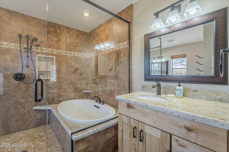 47-web-or-mls-Fairway-47