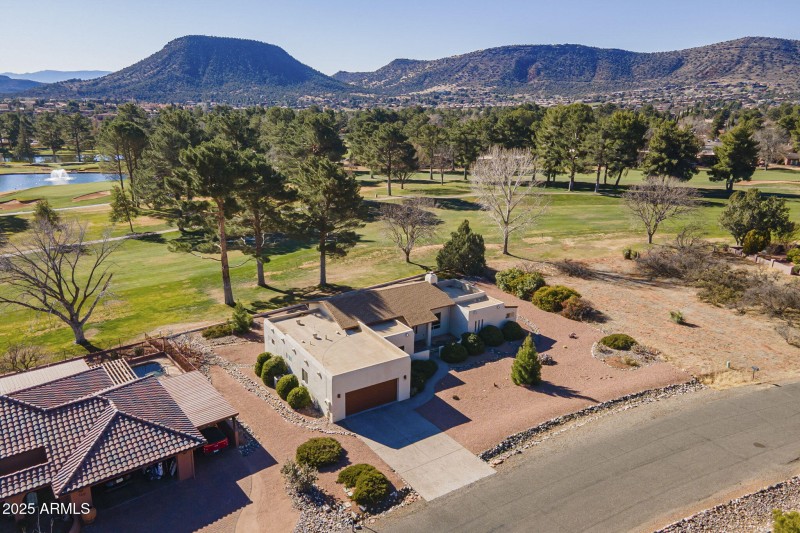 74-web-or-mls-Fairway-74