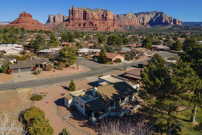 84-web-or-mls-Fairway-84