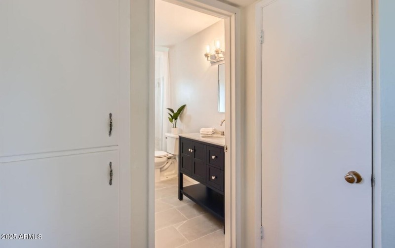 Large Hallway with 3 closets