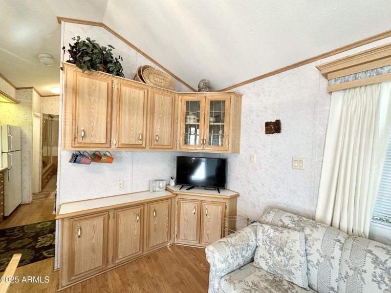 NICE ADDITIONAL STORAGE CABINETS