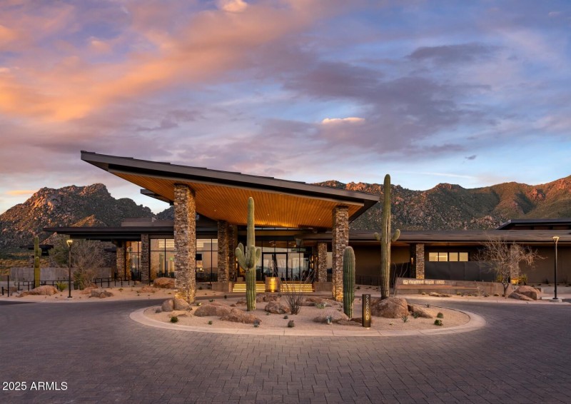 Sereno_Canyon_MHL_FTElevation_8413 Resiz