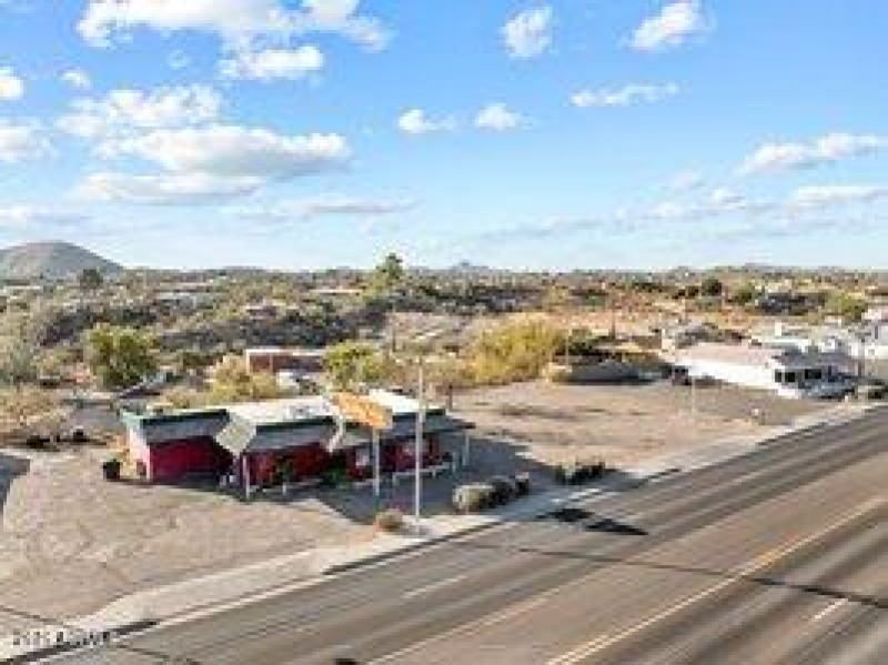 thumbnail-0194482a-a3ed-73c9-8458-0ca74c