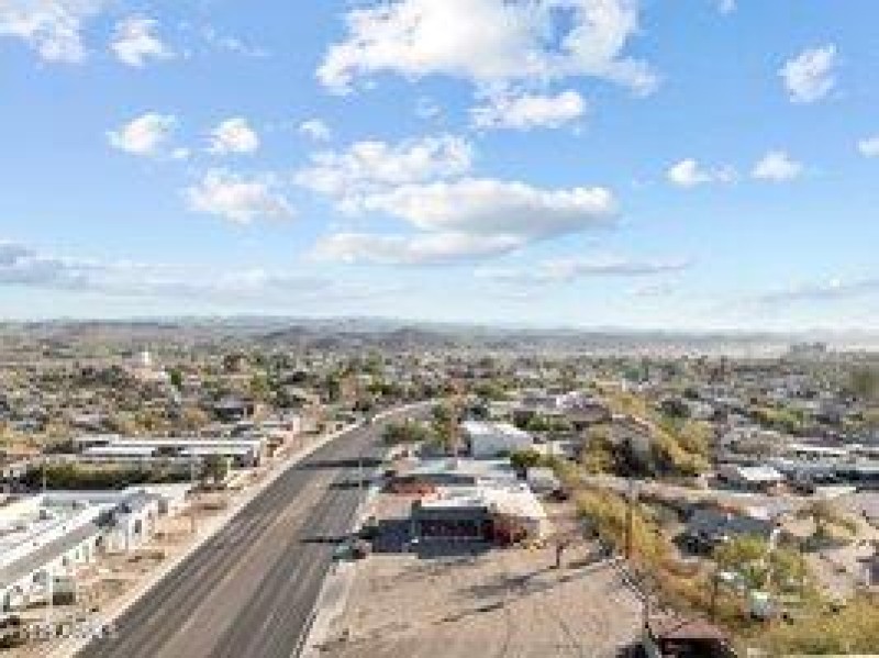 thumbnail-0194482a-a21a-7085-84ec-515dc6