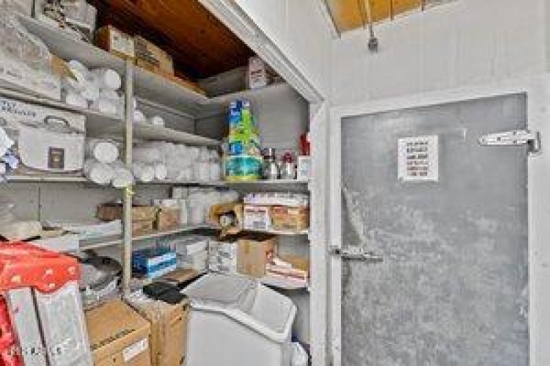 thumbnail-0194482a-a94b-70a0-bb14-e36b29