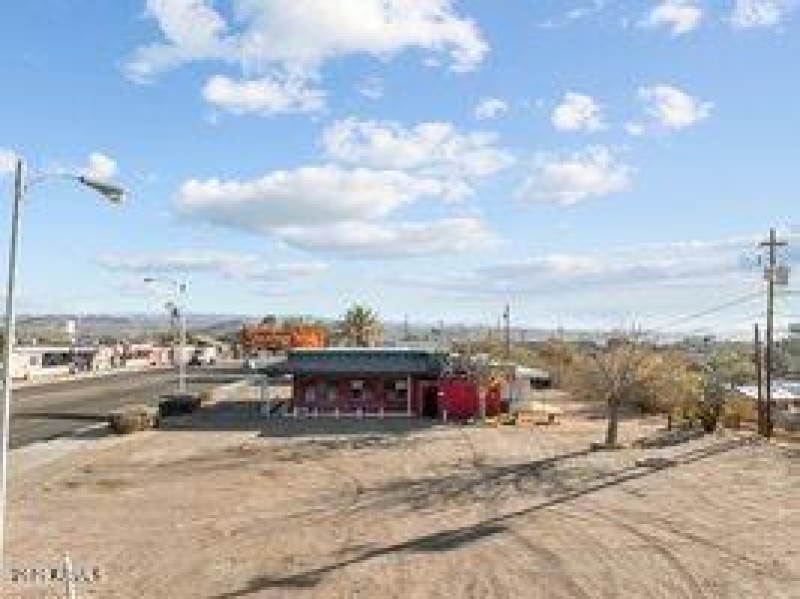 thumbnail-0194482a-a24b-7101-bb4d-32ae36