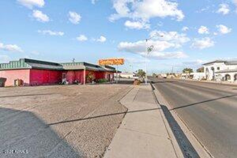 thumbnail-0194482a-a627-701c-a6c0-e783ed