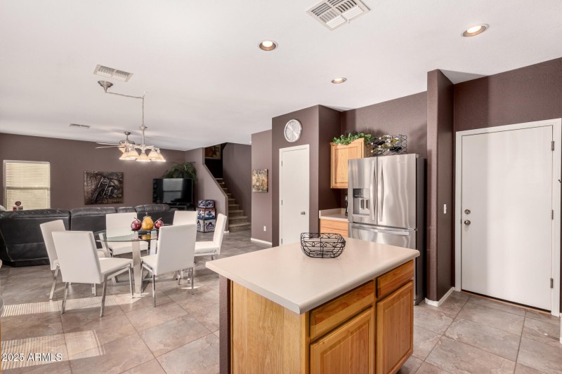 10 Kitchen