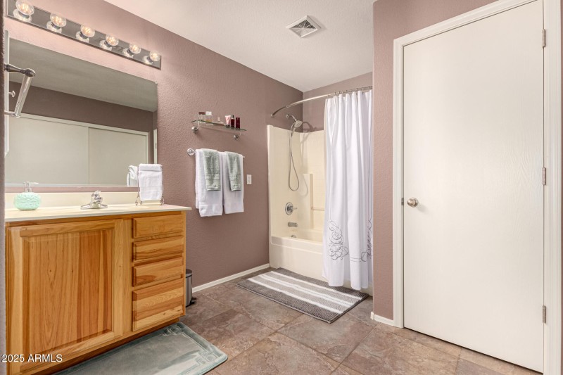 24 Master Bathroom