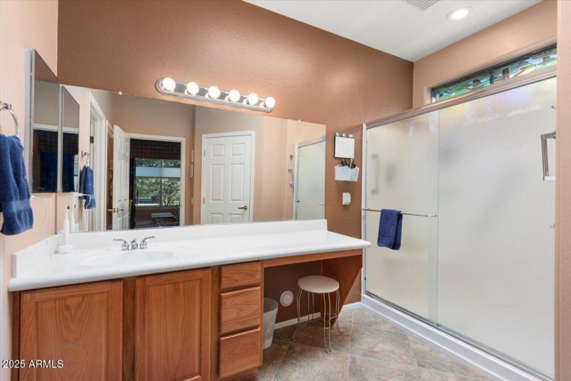 Owner's Bath