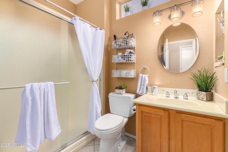 0016-33 - Sundown 17724