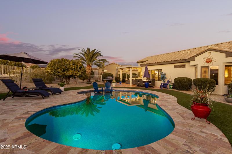 0022-36 - Sundown 17724