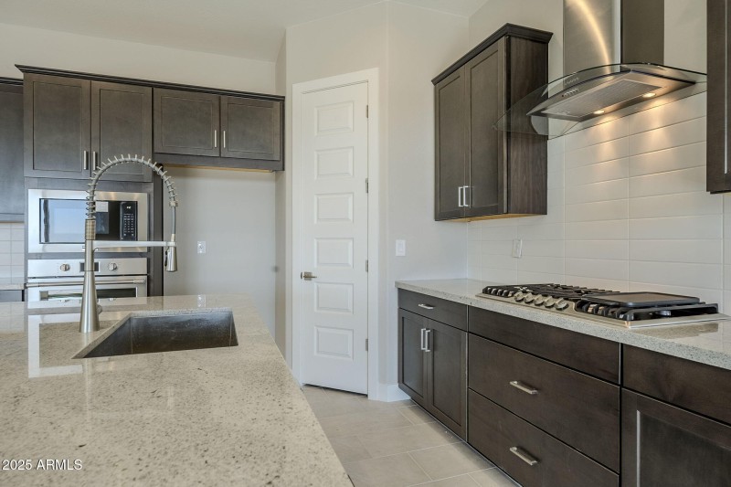 Cooktop and Range Hood