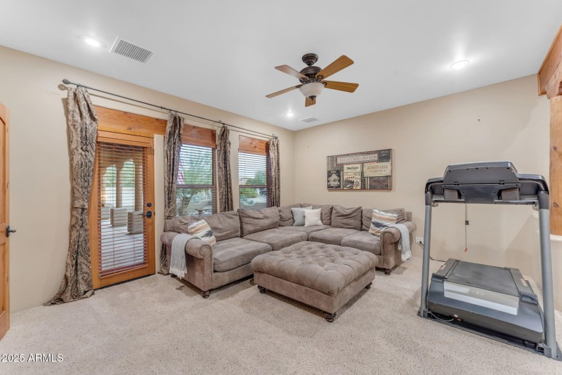 047_62-web-or-mls-62_a736303_353