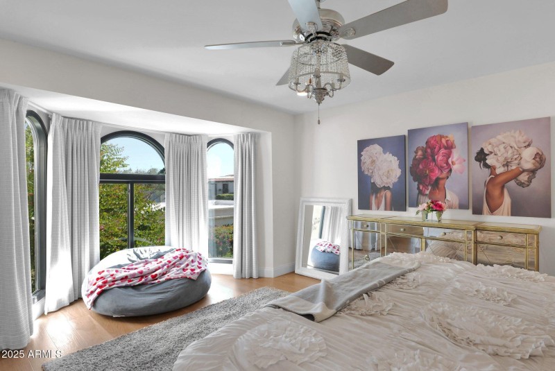 29-web-or-mls-P1055953