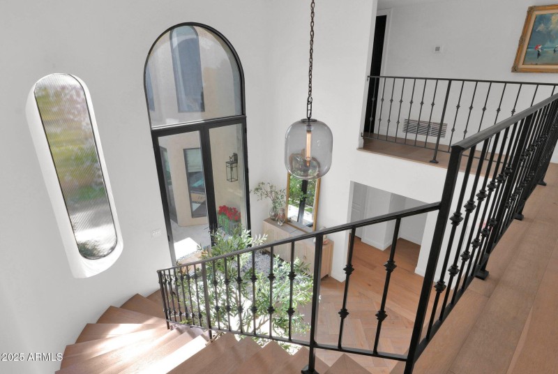 24-web-or-mls-P1055945