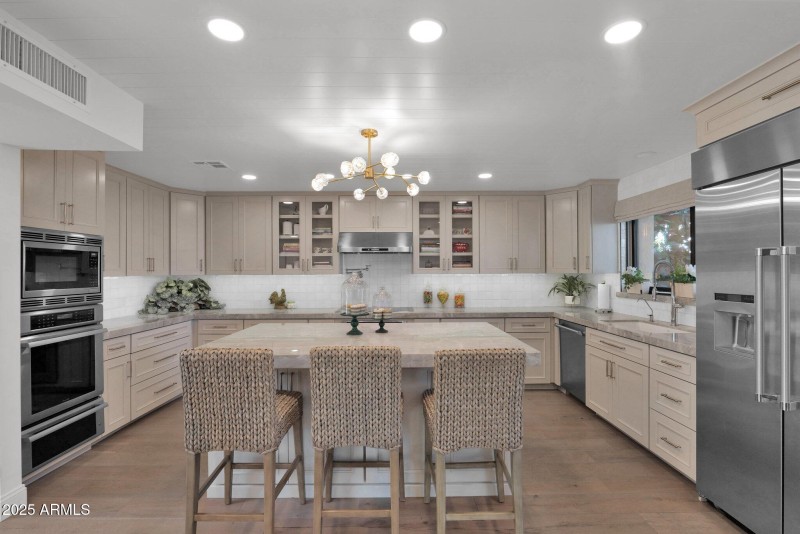 18-web-or-mls-P1055937