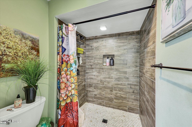 27-10825 W Caron Drive-27