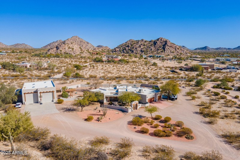 3 Stall RV Garage