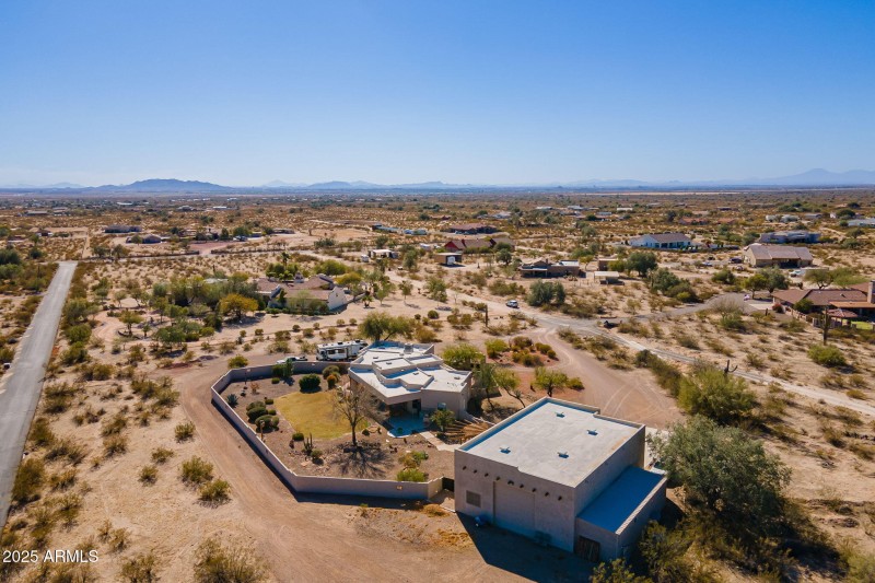 11497 N Sombra Del Monte