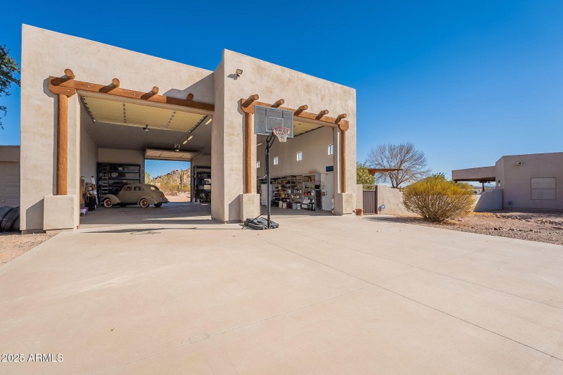 3 Stall RV Garage