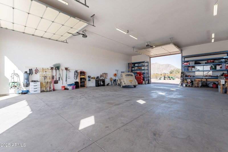 RV Garage