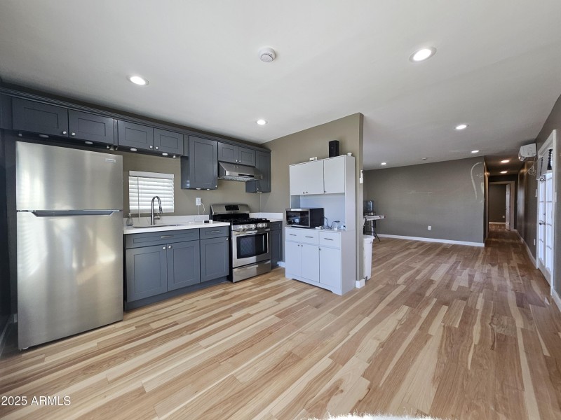 Kitchen 2
