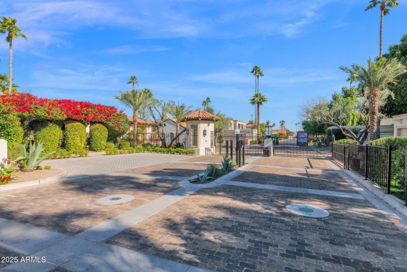 48-web-or-mls-P1055985